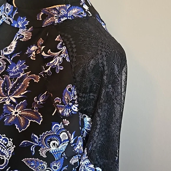 Short front, long back Shirt. - Picture 4 of 14